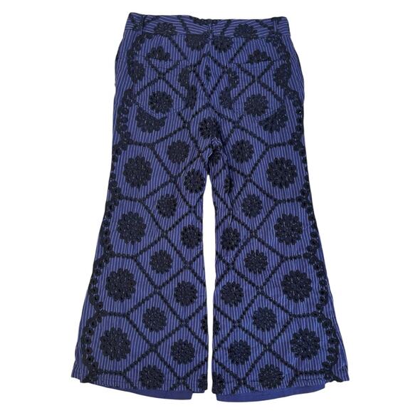 ETT TWA Anthropologie Embroidered Medallion Eyelet Wide Leg Pants Navy Blue 10P - Picture 5 of 9